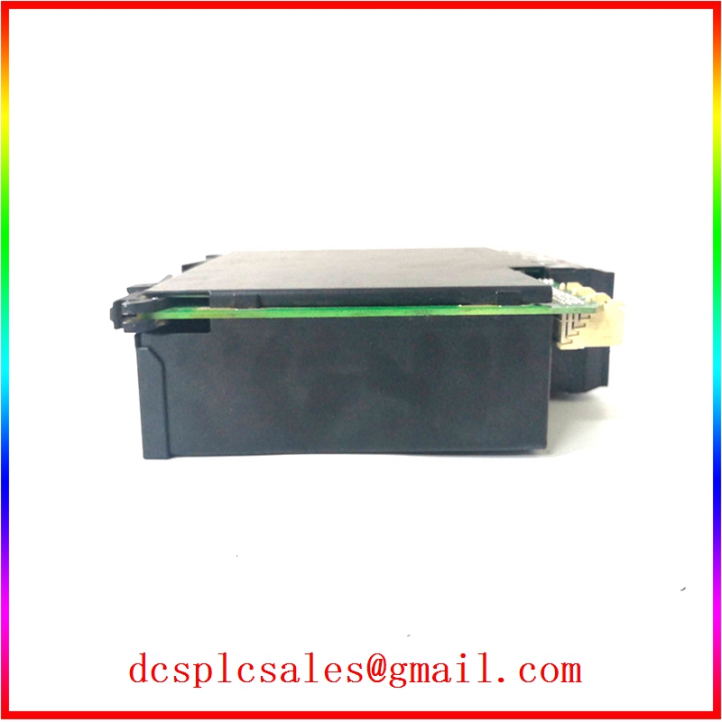 UR6UH 控制器 COMMUNICATION 模块