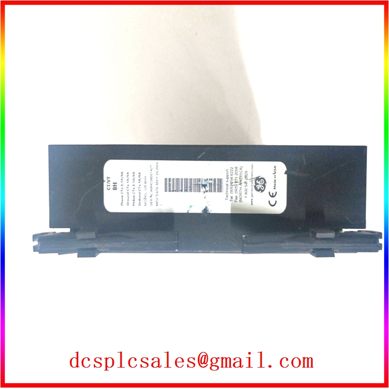 UR8HH 控制器 COMMUNICATION 模块