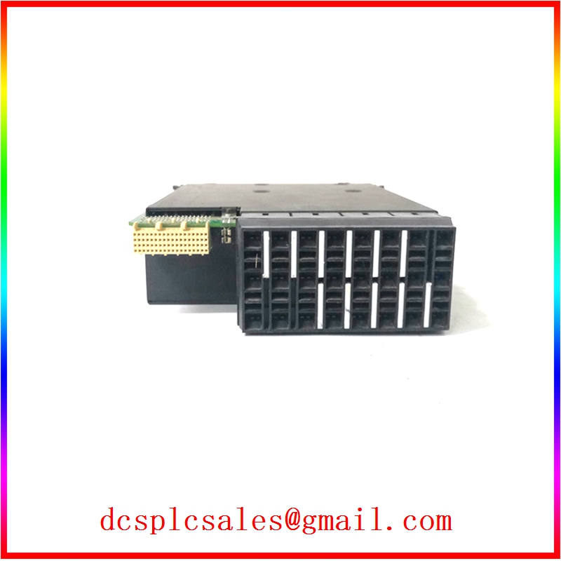 UR8LH 控制器 COMMUNICATION 模块