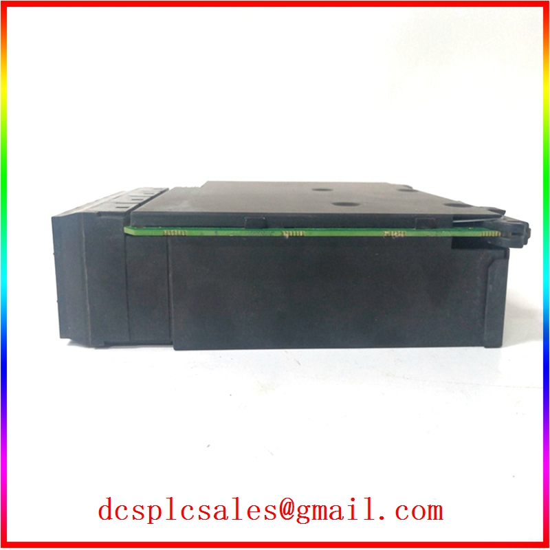 UR8NH 控制器 COMMUNICATION 模块