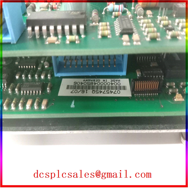 0745648E 0745745Q控制器 COMMUNICATION 模块